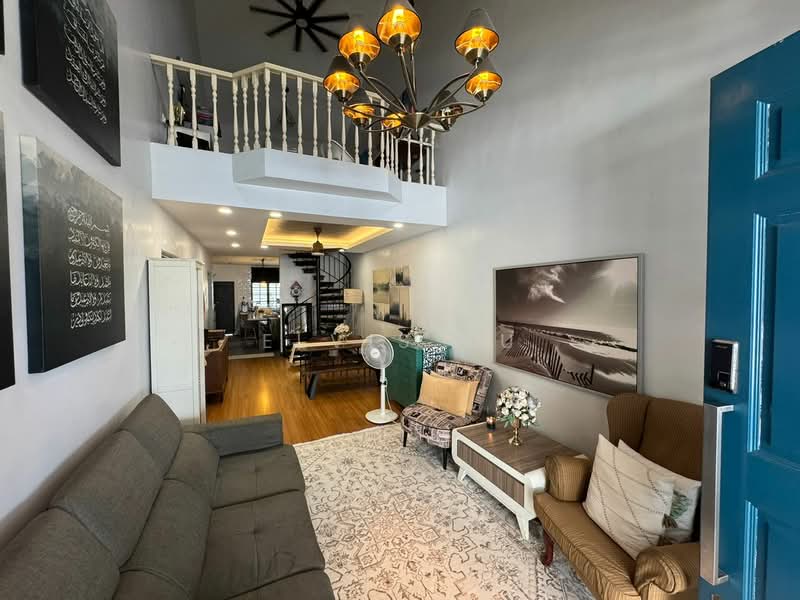 1.5-storey Terraced House for Sale in Taman Perling (Perling) - Elvis Ku - Living Room - PropertyGuru.com.my