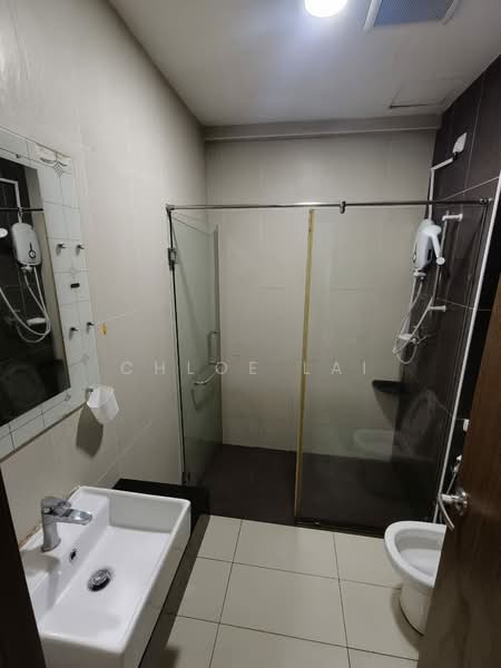 Servis Apartment untuk Disewa di D'Secret Garden (Pangsapuri Kempas Indah) - Chloe Lai - Bathroom - PropertyGuru.com.my
