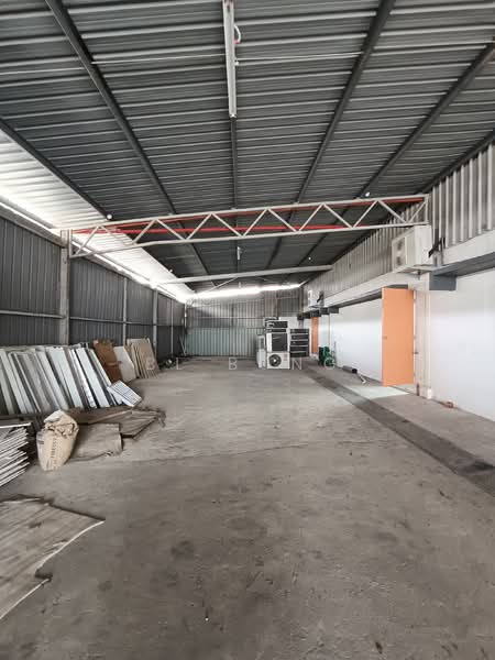 Factory for Sale in Taman Perindustrian Batu Berendam (Bachang) - BL Bong - Interior - PropertyGuru.com.my