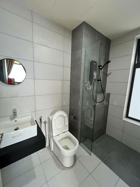 Servis Apartment untuk Disewa di The Era @ Duta North - Melody Leong - Bathroom - PropertyGuru.com.my