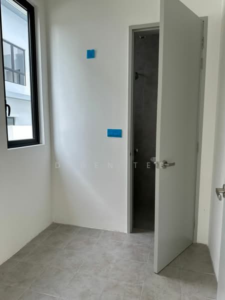 Semi-Detached House for Sale in Ampang (Selangor) - Diren Tee - PropertyGuru.com.my