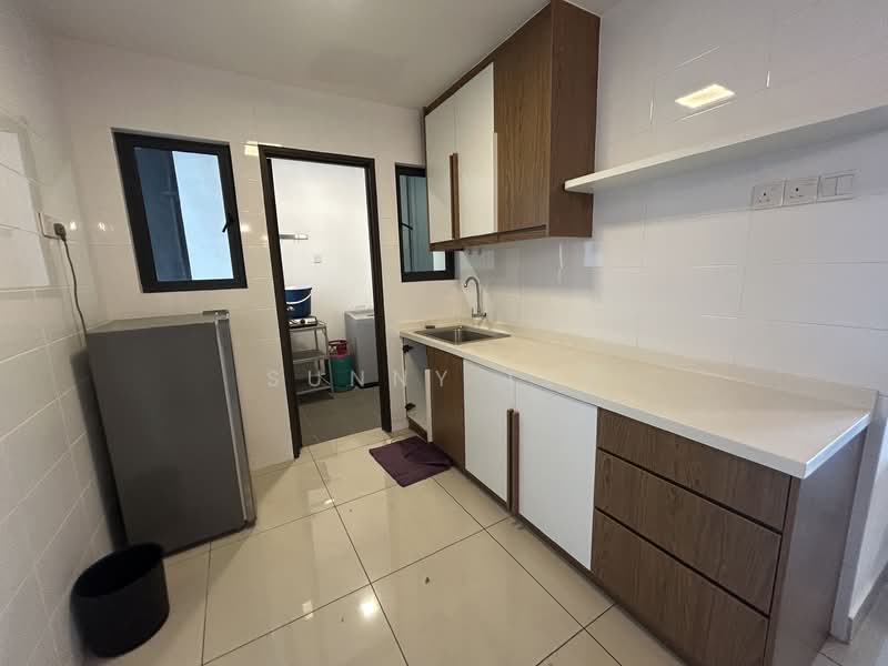 Service Residence for Sale at Service Residence @ Landmark Residence 2 - Sunny Lee - Kitchen - PropertyGuru.com.my
