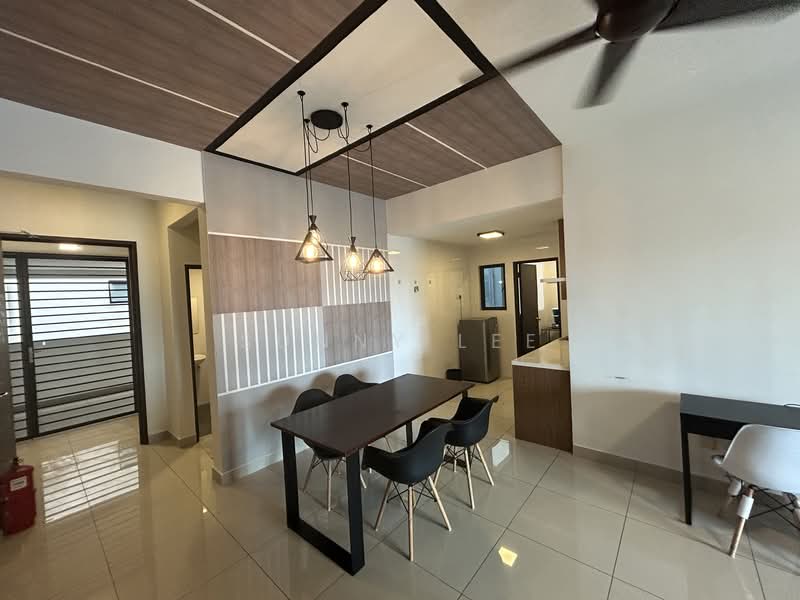Service Residence for Sale at Service Residence @ Landmark Residence 2 - Sunny Lee - Dining Room - PropertyGuru.com.my