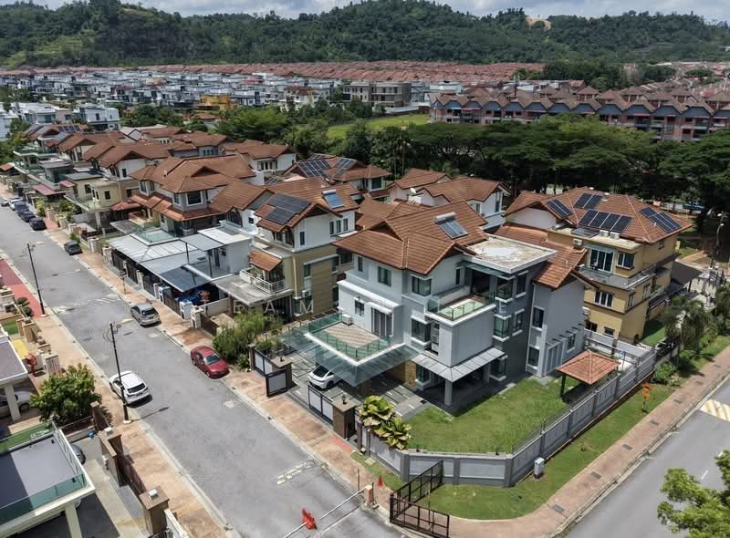 Rumah Banglo untuk Dijual di Taming Mutiara (Bandar Sungai Long) - Teammy Lee - Exterior - PropertyGuru.com.my