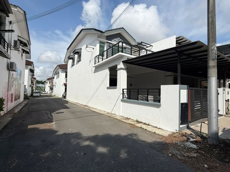 2-storey Terraced House for Sale in Bandar Jaya Putra (Johor Bahru) - Marcus Tey - Exterior - PropertyGuru.com.my