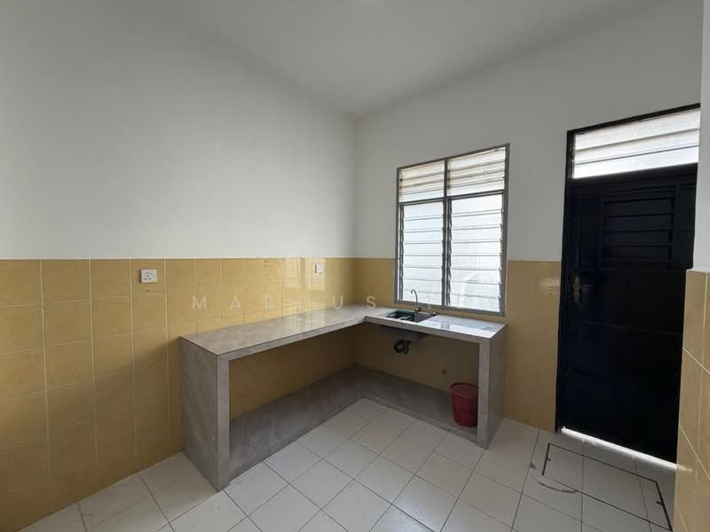 2-storey Terraced House for Sale in Bandar Jaya Putra (Johor Bahru) - Marcus Tey - Kitchen - PropertyGuru.com.my