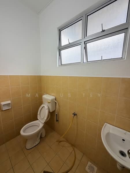 2-storey Terraced House for Sale in Bandar Jaya Putra (Johor Bahru) - Marcus Tey - Bathroom - PropertyGuru.com.my