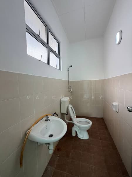 2-storey Terraced House for Sale in Bandar Jaya Putra (Johor Bahru) - Marcus Tey - Bathroom - PropertyGuru.com.my