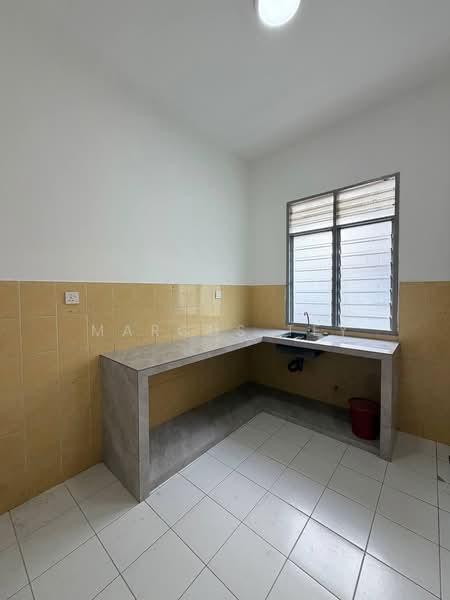 2-storey Terraced House for Sale in Bandar Jaya Putra (Johor Bahru) - Marcus Tey - Kitchen - PropertyGuru.com.my