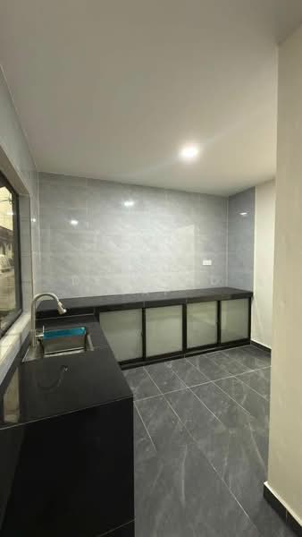 1-storey Terraced House for Sale in Kulai (Johor) - Desmond Yap - Kitchen - PropertyGuru.com.my