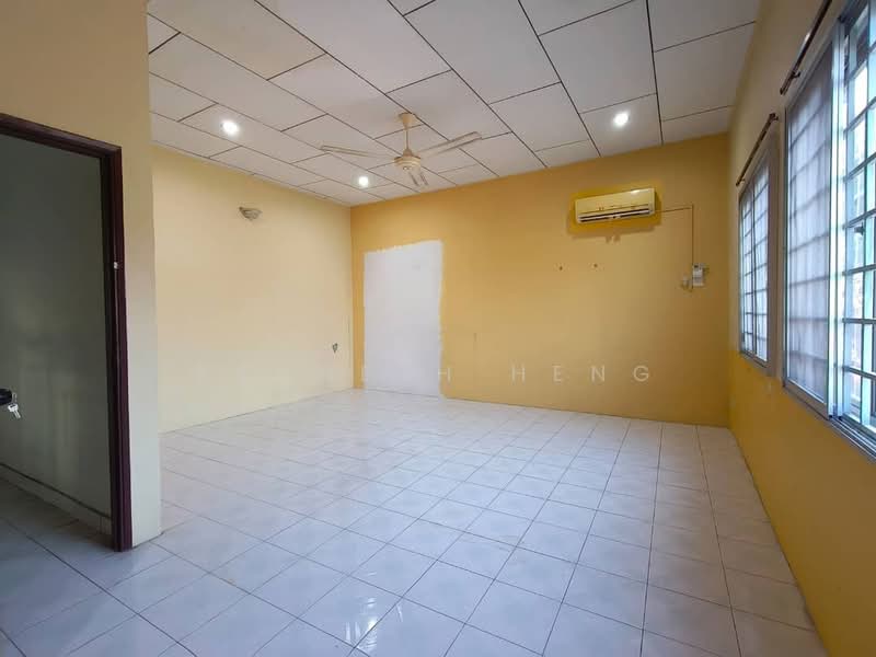 Bungalow for Sale in Pusat Bandar Rawang (Rawang) - Kenneth Heng - PropertyGuru.com.my
