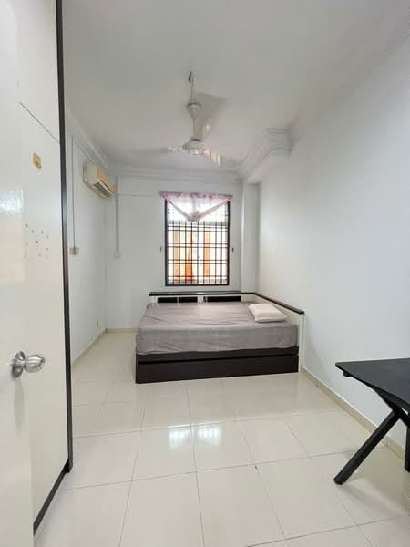 Kondominium untuk Dijual di Nusavilla - Kim . - Bedroom - PropertyGuru.com.my