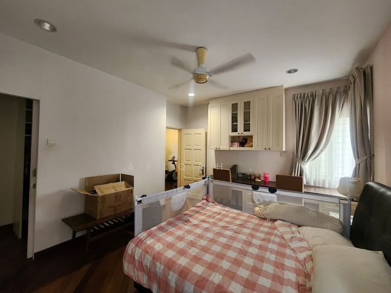 Bungalow for Sale in Bukit Jelutong (Shah Alam) - Afiqah . - Bedroom - PropertyGuru.com.my
