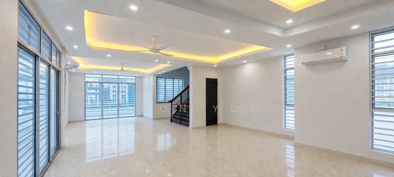 Rumah Berkembar untuk Dijual di Kajang (Selangor) - Dyron Yong - Living Room - PropertyGuru.com.my