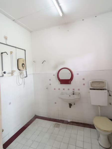 Terraced House for Sale in Ipoh (Perak) - Justine Chin - Bathroom - PropertyGuru.com.my