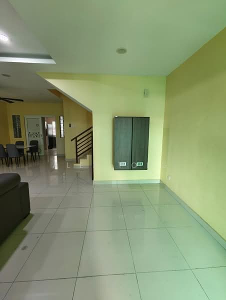2.5-storey Terraced House for Sale in Bandar Puteri Klang (Klang) - Alex Tong - Living Room - PropertyGuru.com.my