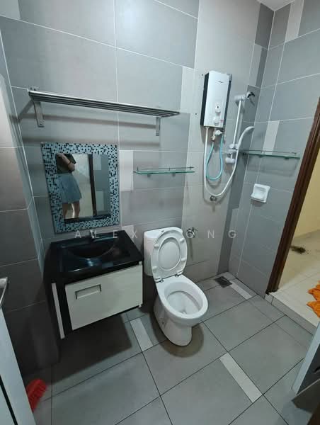 2.5-storey Terraced House for Sale in Bandar Puteri Klang (Klang) - Alex Tong - Bathroom - PropertyGuru.com.my