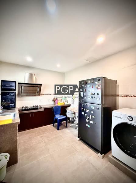 Semi-Detached House for Rent in Jelutong (Penang) - KK Kwok - Kitchen - PropertyGuru.com.my