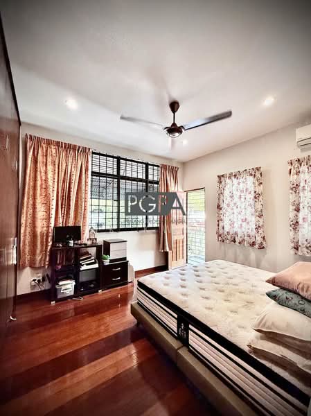 Semi-Detached House for Rent in Jelutong (Penang) - KK Kwok - Bedroom - PropertyGuru.com.my