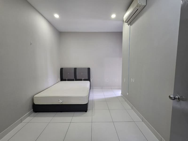 Cluster House for Sale in Setia Tropika (Johor Bahru) - Calley Chin - Bedroom - PropertyGuru.com.my