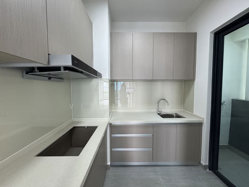 Servis Apartment untuk Disewa di Baron Residence @ Lake City - Vivian Tew - Kitchen - PropertyGuru.com.my