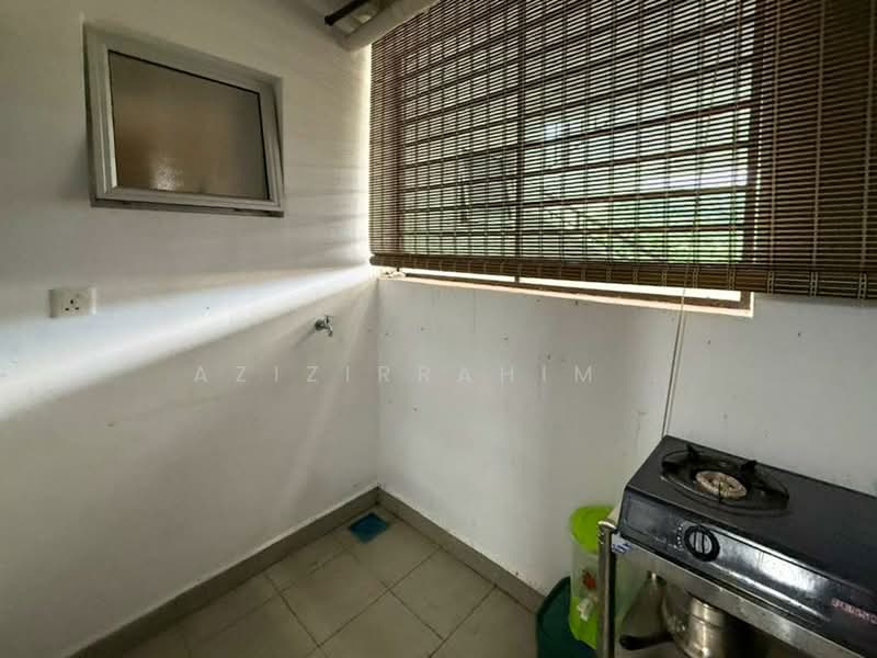 Townhouse for Sale in Kajang (Selangor) - Azizirrahim . - Kitchen - PropertyGuru.com.my