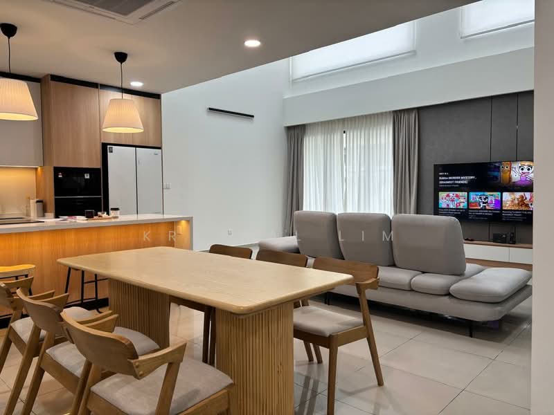 Rumah Teres 2 Tingkat untuk Disewa di Dengkil (Selangor) - Krystal Lim - Living Room - PropertyGuru.com.my