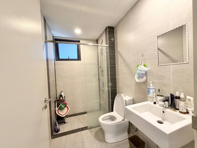 Service Residence for Sale at Sunway Serene - Alif Saad - Bathroom - PropertyGuru.com.my