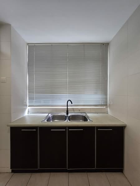 Condominium for Sale at Ceriaan Kiara - Debbie Wong - Kitchen - PropertyGuru.com.my