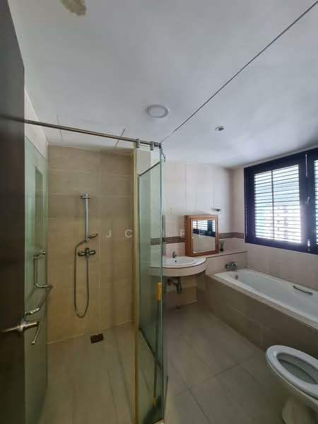 Kondominium untuk Disewa di Armanee Terrace - Jc Lee - Bathroom - PropertyGuru.com.my