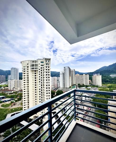 Kondominium untuk Dijual di Jambul Height Condominium - Ooi Chee Khoon - Balcony @ Bedroom 1 - PropertyGuru.com.my
