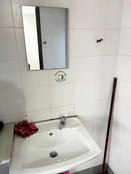 Kedai untuk Disewa di Petaling Jaya (Selangor) - Lee Sing Siong - Bathroom - PropertyGuru.com.my