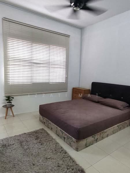 2-storey Terraced House for Sale in Bandar Saujana Putra (Tanjong Duabelas) - Izzati Mat - Bedroom - PropertyGuru.com.my