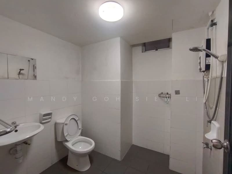 Servis Apartment untuk Dijual di Tebrau City Residences - Mandy Goh Siew Li - Bathroom - PropertyGuru.com.my