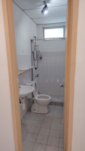 Pangsapuri untuk Disewa di Beverly Hills 3 - Zoey Liau - Bathroom - PropertyGuru.com.my