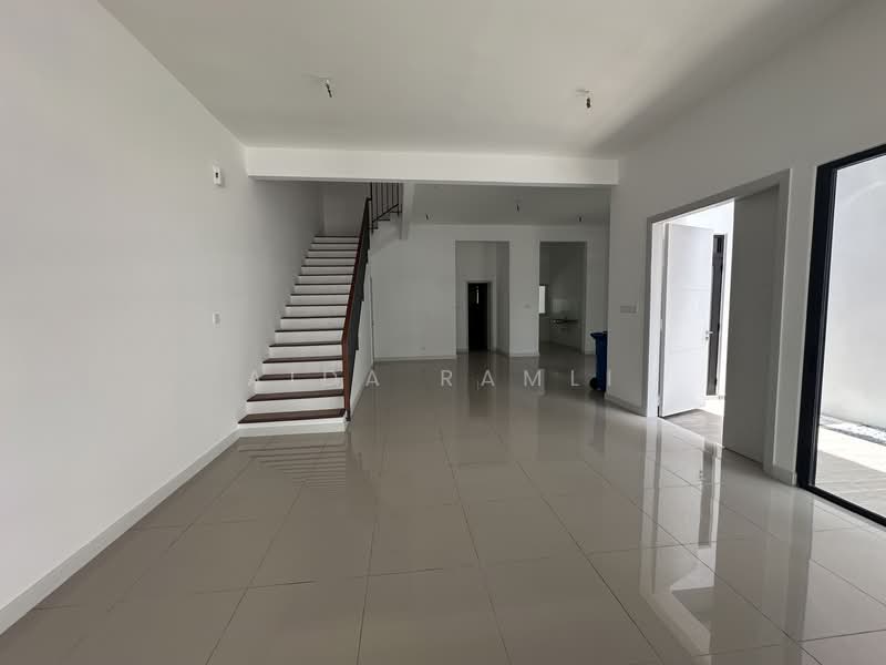 2-storey Terraced House for Sale in Taman Cahaya Alam (Shah Alam) - Aida Ramli - PropertyGuru.com.my