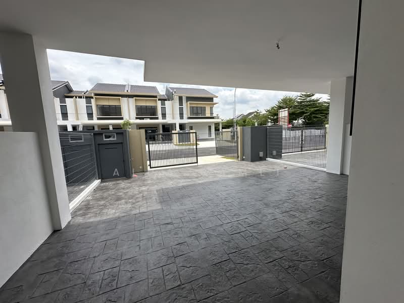 2-storey Terraced House for Sale in Taman Cahaya Alam (Shah Alam) - Aida Ramli - Exterior - PropertyGuru.com.my