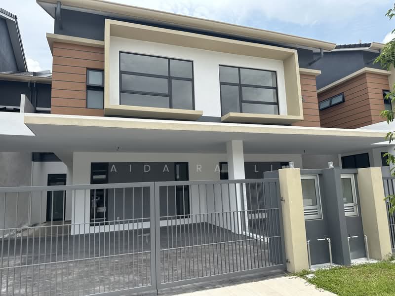 2-storey Terraced House for Sale in Taman Cahaya Alam (Shah Alam) - Aida Ramli - Exterior - PropertyGuru.com.my