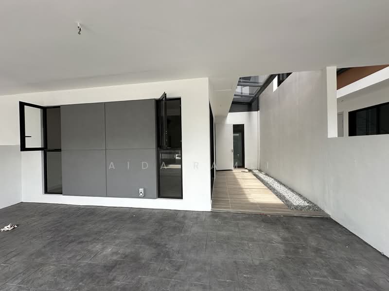 2-storey Terraced House for Sale in Taman Cahaya Alam (Shah Alam) - Aida Ramli - Exterior - PropertyGuru.com.my