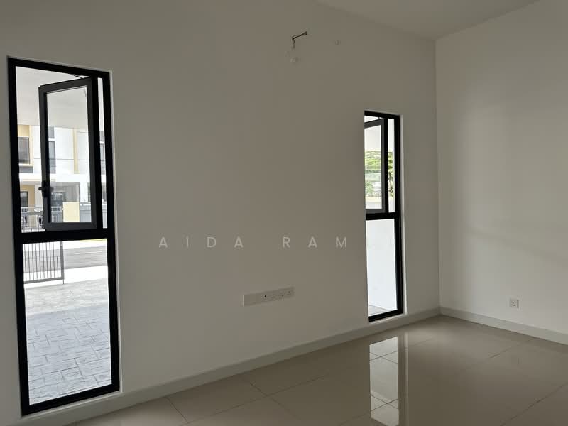 2-storey Terraced House for Sale in Taman Cahaya Alam (Shah Alam) - Aida Ramli - Interior - PropertyGuru.com.my