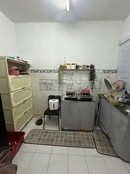 Pangsapuri untuk Dijual di Pangsapuri Perai Utama - Aswad . - Kitchen - PropertyGuru.com.my