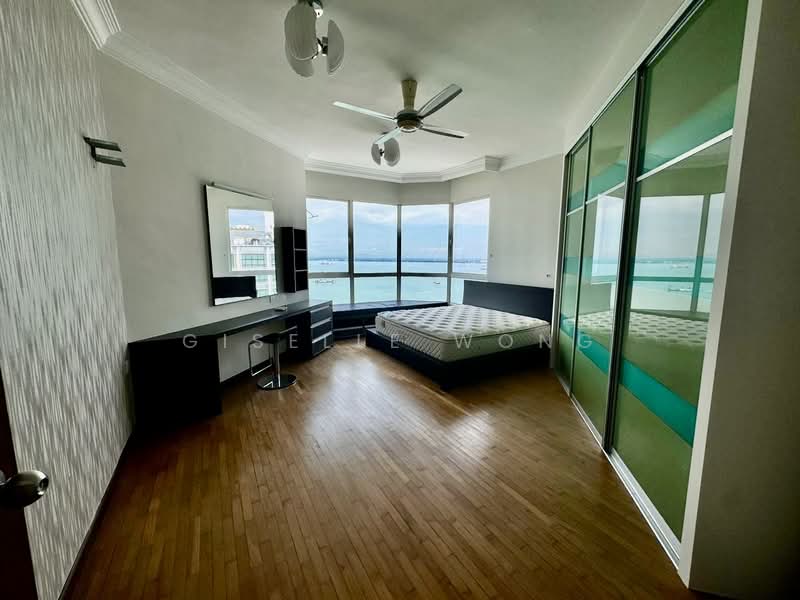 Kondominium untuk Disewa di Gurney Beach Resort - Giselle Wong - Bedroom - PropertyGuru.com.my