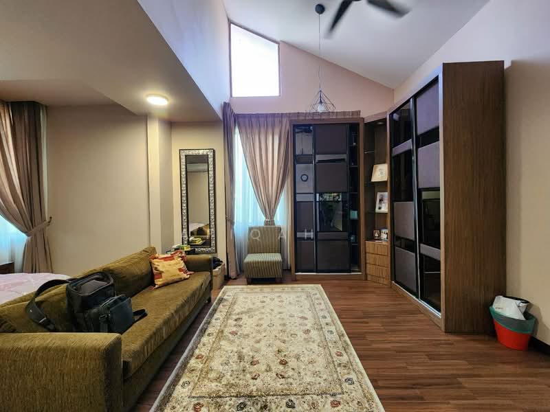 Rumah Berkembar untuk Dijual di Bukit Jelutong (Shah Alam) - Afiqah . - Living Room - PropertyGuru.com.my