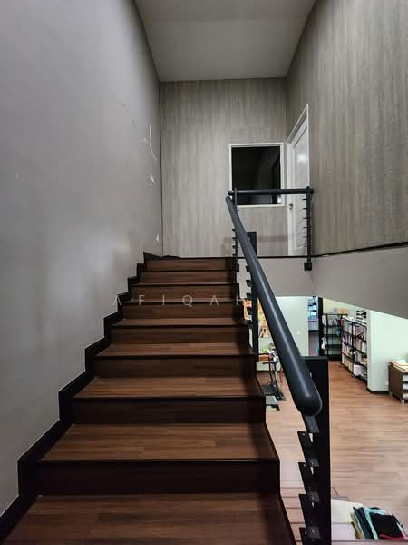 Rumah Berkembar untuk Dijual di Bukit Jelutong (Shah Alam) - Afiqah . - Interior - PropertyGuru.com.my