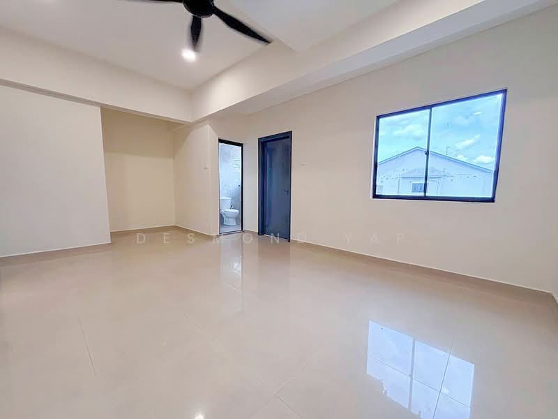 Rumah Teres 2 Tingkat untuk Dijual di Skudai (Johor) - Desmond Yap - Living Room - PropertyGuru.com.my