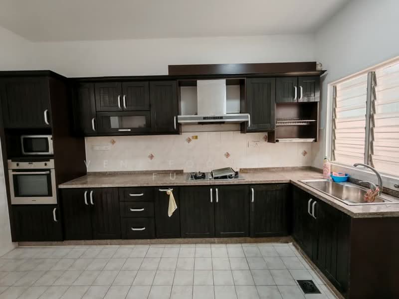 Rumah Teres 2 Tingkat untuk Disewa di Setia Alam (Selangor) - Veni Foo Yoke Fuang - Kitchen - PropertyGuru.com.my
