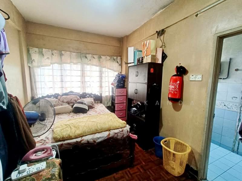 Apartment for Sale at Kristal Heights - Shaziery Iskandar - Bedroom - PropertyGuru.com.my