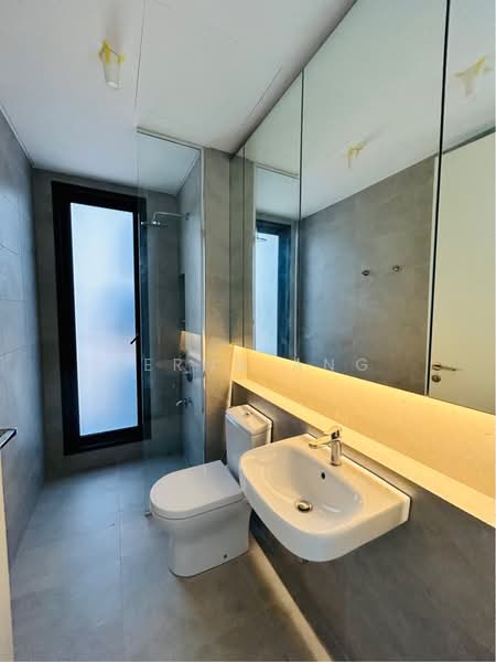 Servis Apartment untuk Disewa di Jendela Residences - Fernn Ang - Bathroom - PropertyGuru.com.my