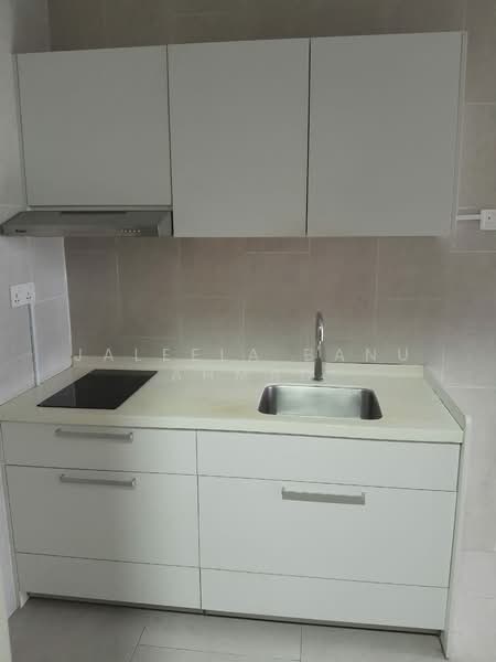 Servis Apartment untuk Disewa di Geo Bukit Rimau - Jaleela Banu Ahmad - Kitchen - PropertyGuru.com.my