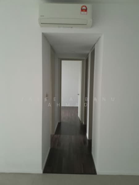 Servis Apartment untuk Disewa di Geo Bukit Rimau - Jaleela Banu Ahmad - Corridor - PropertyGuru.com.my